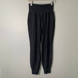 Old Navy active powersoft‎ black high-rise leggings go-dry size small joggers